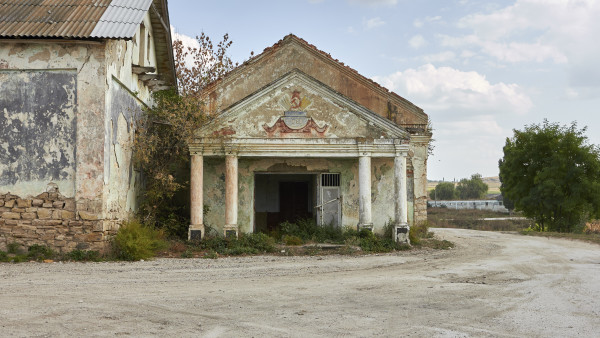 From Kurgan to Paris: a Family of Migrants in Lopatnic