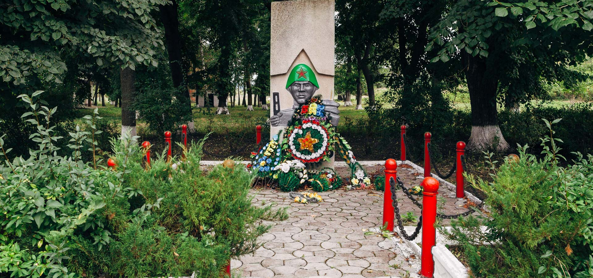 WWII memorial outside Ghirbova station.